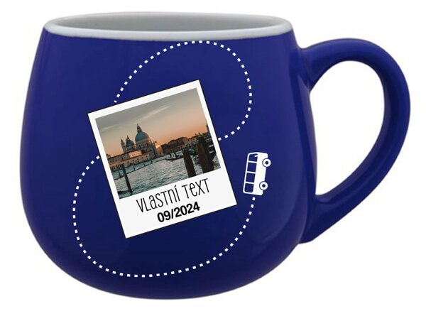 Personalizovaný keramický buclatý hrneček s fotkou a cestovatelským motivem
