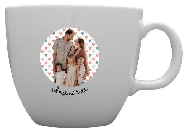 Personalizovaný MEGA XXL keramický hrnek 1 000 ml s výřezem fotky na podkladu