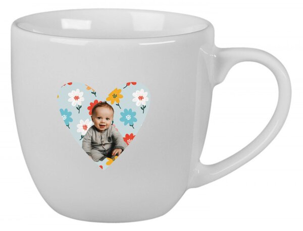 Personalizovaný keramický hrníček 400 ml s výřezem fotky na podkladu