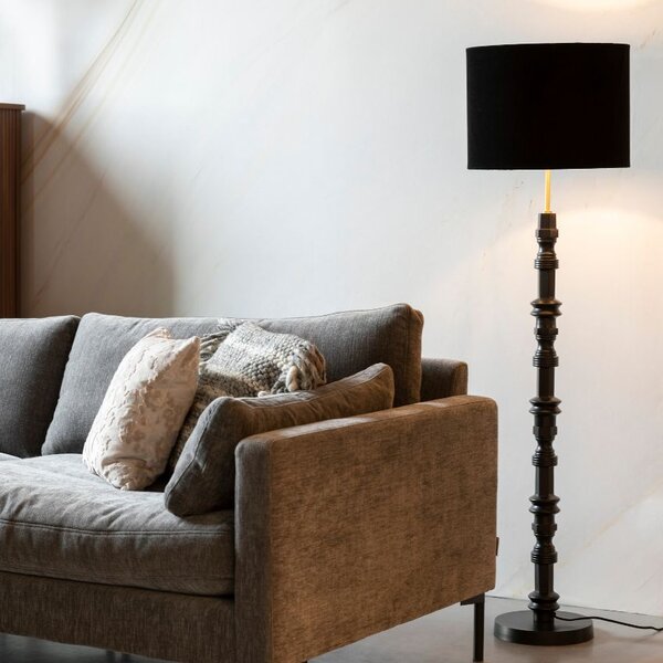 Černá látková stojací lampa ZUIVER TOTEM 148 cm