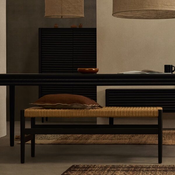 Černá dubová lavice Kave Home Zaide 120 cm