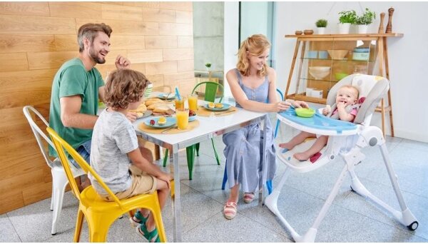KINDERKRAFT - Dětská jídelní židle YUMMY béžová/bílá