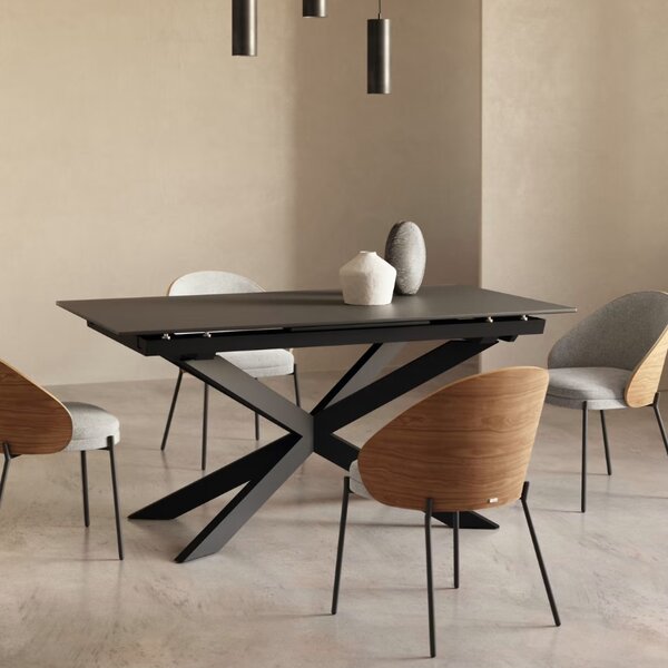 Černý skleněný rozkládací jídelní stůl Kave Home Atminda 160/210 x 90 cm