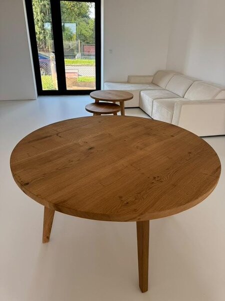 Jídelní stůl - Oculus Kulaté jídelní stoly - rozměry: Ø1200 mm