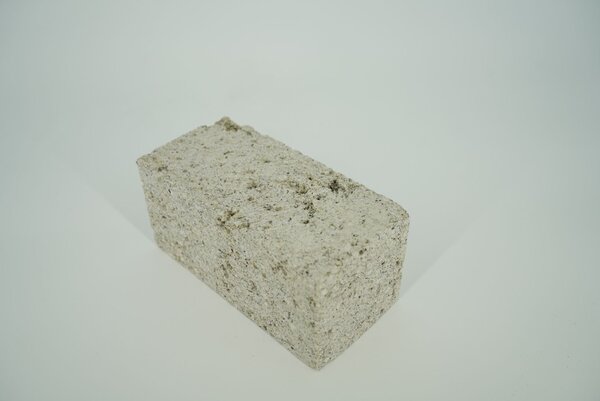 Pinatubo natural Pemzový čistič grilů 15 x 7 x 7 cm