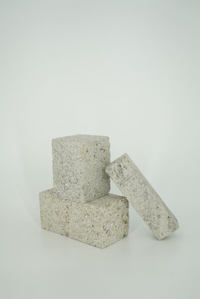 Pinatubo natural Pemzový čistič grilů 15 x 7 x 7 cm