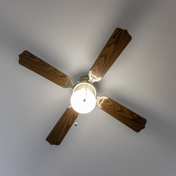 ZEVENTI - Stropní ventilátor NAVAGIO 1xE27/60W/230V hnědá