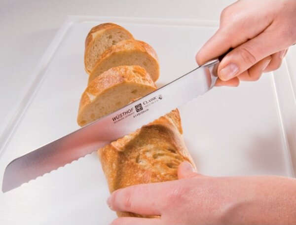 Wüsthof - Kuchyňský nůž na chleba CLASSIC 20 cm černá