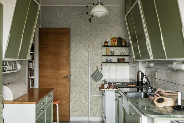 Vliesová tapeta na zeď, béžová, luční květiny, 4179, Alla Tiders Hus, Icons, Borastapeter