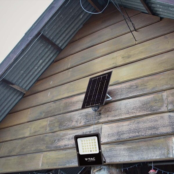 LED Venkovní solární reflektor LED/20W/3,2V 6400K IP65