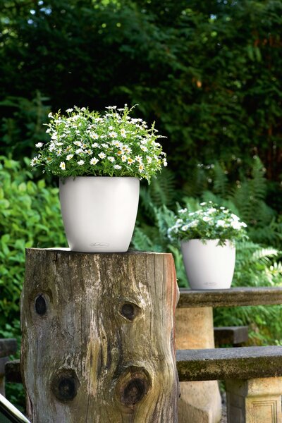 Samozavlažovací květináč Classico Color, průměr 14 cm, bílá