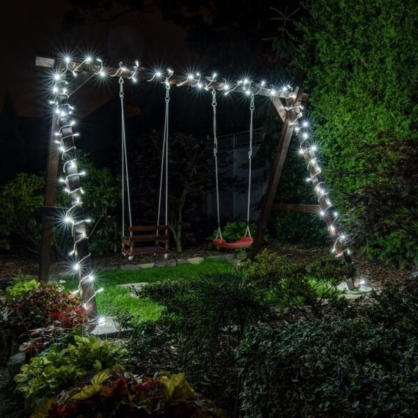 DLED SFNX0110 DecoLED LED světelný řetěz, 100m, ledově bílá s FLASH efektem, 1000 diod, bílý kabel SFNX0110