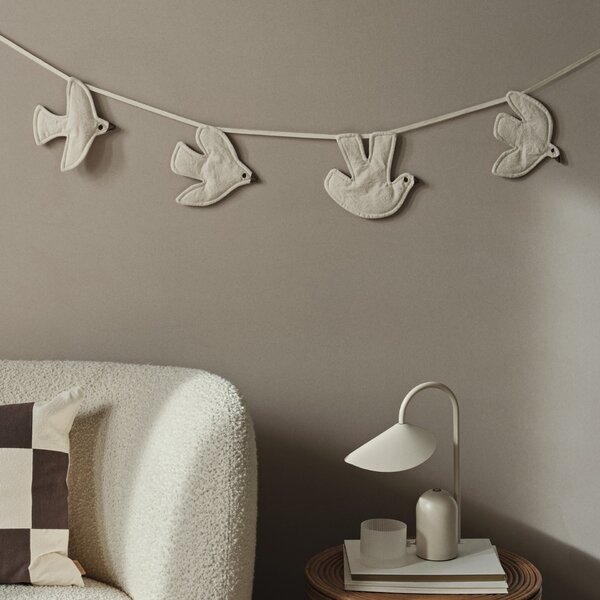 Dekorativní girlanda Swif Bird Undyed 220 cm