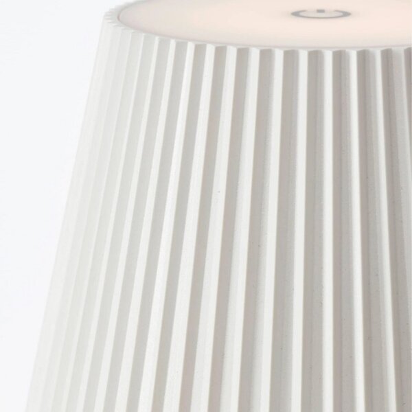 Brilliant G40445/75 Venkovní stojanová AKU lampa MACOBO bílá USB-C