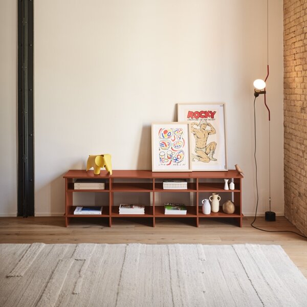 Cihlově červený lakovaný TV stolek Teulat Inari 180 x 40 cm