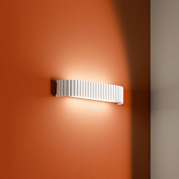 Luce Ambiente Design LED nástěnné světlo Niike, bílá, šířka 40 cm, kov,, Bílá / opál, Obývací pokoj / jídelna, kov, Moderní