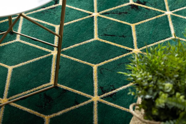 Makro Abra Kusový koberec EMERALD 1014 Luxusní geometrický 3D zelený zlatý Rozměr: 120x170 cm