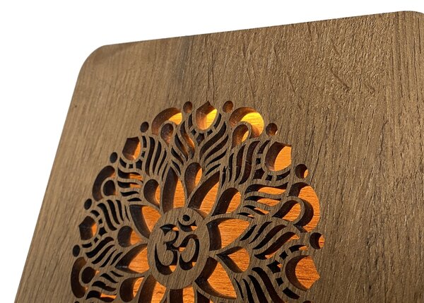 "Mandala Aum" lampa 19x19cm provedení povrchu: dub