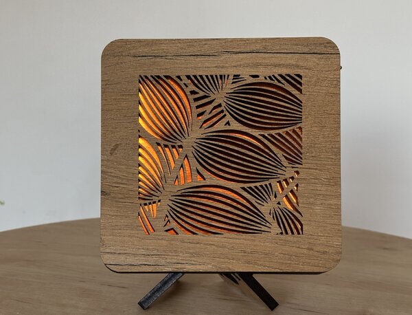 "Listy" lampa 19x19cm provedení povrchu: dub