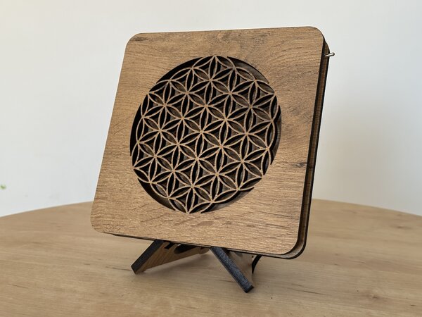 "Květ života" lampa 19x19cm provedení povrchu: dub