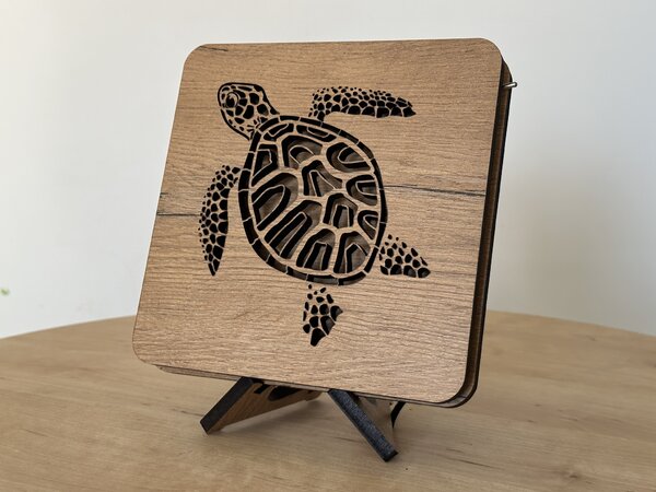 "Želva" lampa 19x19cm provedení povrchu: dub