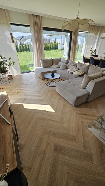 Vinylová podlaha click EGIBI Canadian Design Herringbone - EIR Whistler