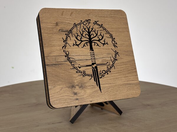 "Symbol prstenu" lampa 19x19cm provedení povrchu: dub