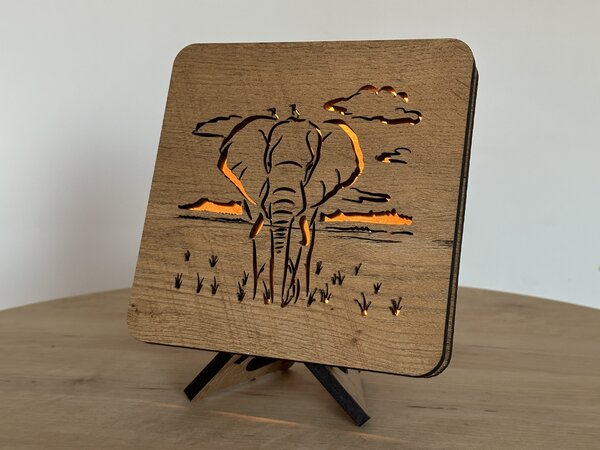 "Slon" lampa 19x19cm provedení povrchu: dub