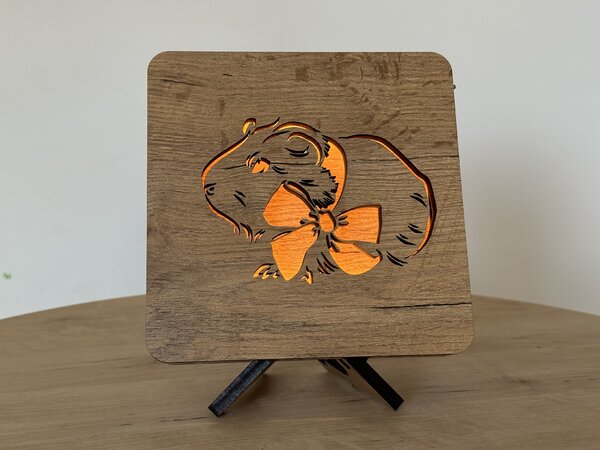 "Morče s mašlí" lampa 19x19cm provedení povrchu: dub