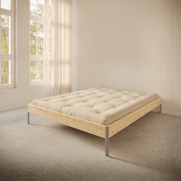 Dvoulůžková postel z borovicového dřeva bez čela s roštem 180x200 cm v přírodní barvě Core – Karup Design