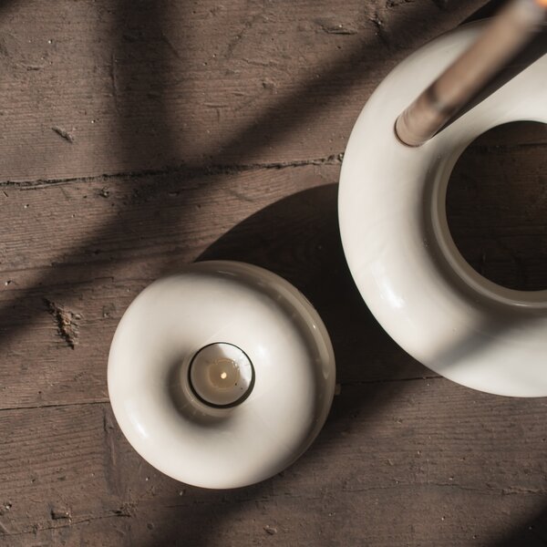 DBKD Svícen Float Tealight - Shiny Creme DK427