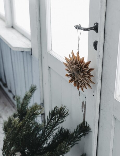 Vánoční papírová hvězda Buared Brown 15 cm Storefactory Scandinavia