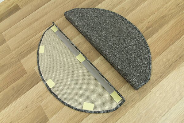 Kobercový nášlap Vienna 72 světle šedý Rozměr: 62 cm x 24 cm + 3 cm (zahnutí)