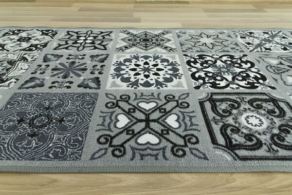 Makro Abra Běhoun Patchwork šedý pogumovaný Šíře: 67 cm