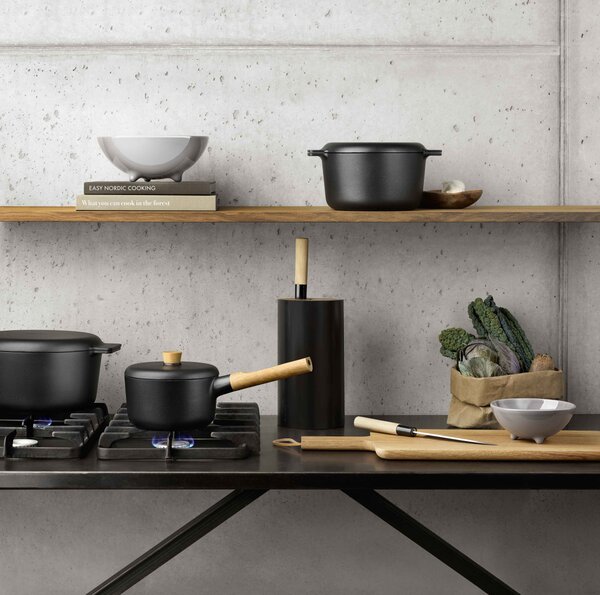 Stojan na nože Nordic kitchen černý Eva Solo