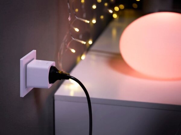 SADA 2x Chytrá zásuvka Philips Hue Smart plug EU SCHUKO