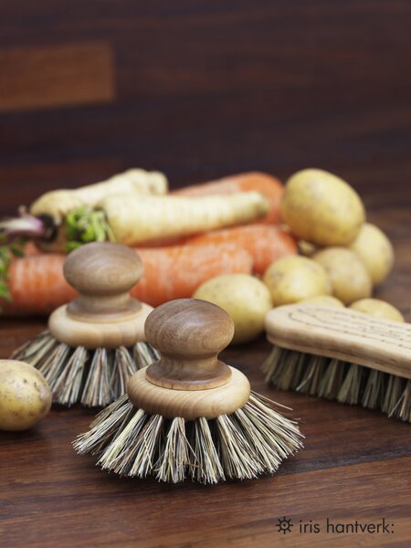 Kartáč na kořenovou zeleninu Root Brush Iris Hantverk