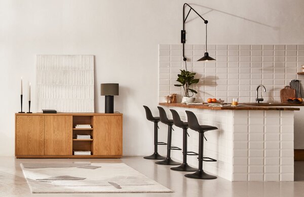 Dubová komoda Kave Home Abilen 180 x 36 cm