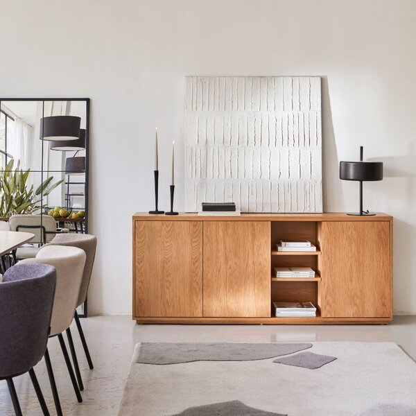 Dubová komoda Kave Home Abilen 180 x 36 cm