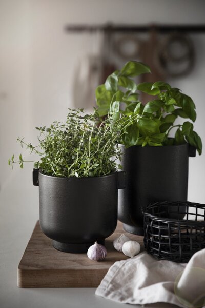 Květináč Kruka Black 18 cm Ernst