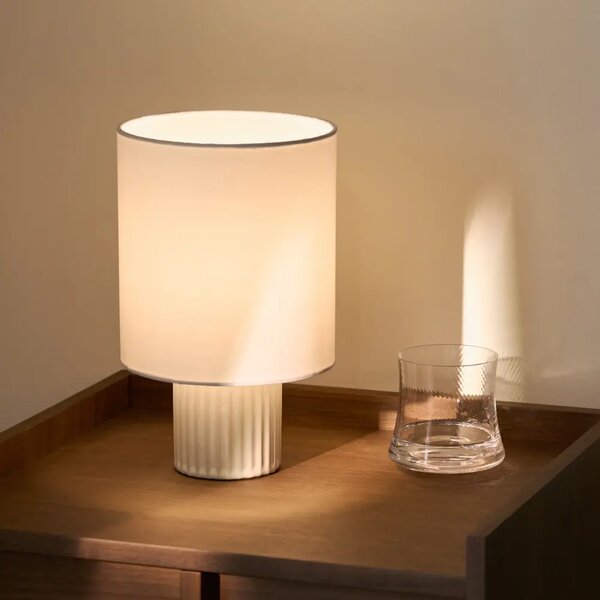 Kave Home Bílá keramická stolní lampa Eshe