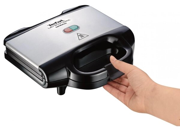Tefal - Toustovač ULTRACOMPACT 700W/230V černá/chrom