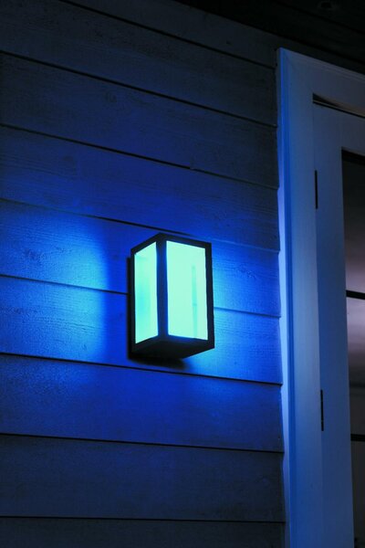 PHILIPS HUE Hue LED White and Color Ambiance Venkovní nástěnné svítidlo Philips Impress 17429/30/P7 černé 2200K-6500K RGB