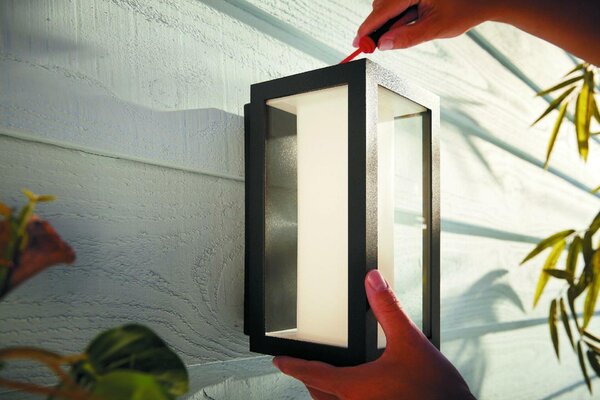 PHILIPS HUE Hue LED White and Color Ambiance Venkovní nástěnné svítidlo Philips Impress 17429/30/P7 černé 2200K-6500K RGB