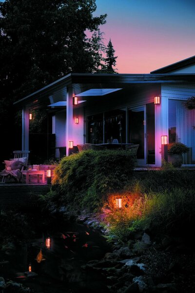PHILIPS HUE Hue LED White and Color Ambiance Venkovní nástěnné svítidlo Philips Impress 17429/30/P7 černé 2200K-6500K RGB