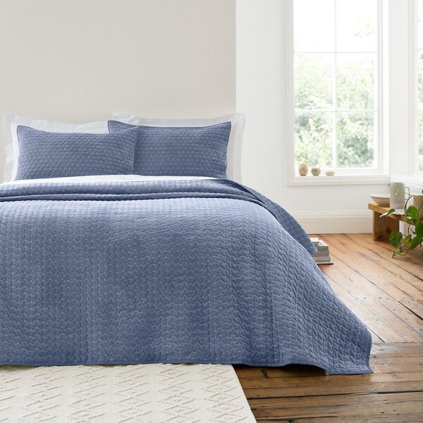 Modrý sametový prošívaný přehoz 240x260 cm Attica Velvet – Bianca