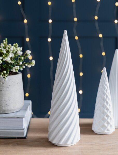 Porcelánový stromeček Airdrie White 30 cm Garden Trading
