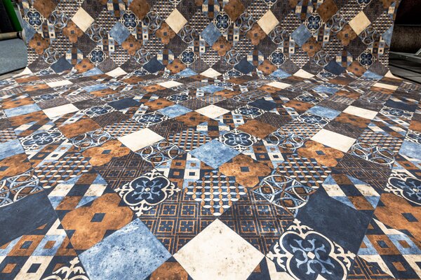 PVC podlaha Exclusive (Iconik) 260D Zaragoza Tile- Indigo