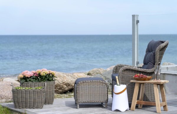 Nordic Living Bílá plastová LED chladící nádoba Prinston 37,5 cm