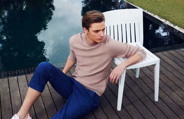 VONDOM Bílá plastová zahradní židle SPRITZ